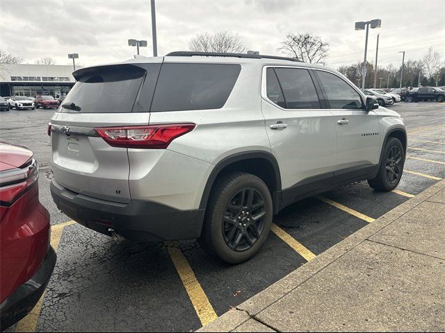 2021 Chevrolet Traverse LT Cloth