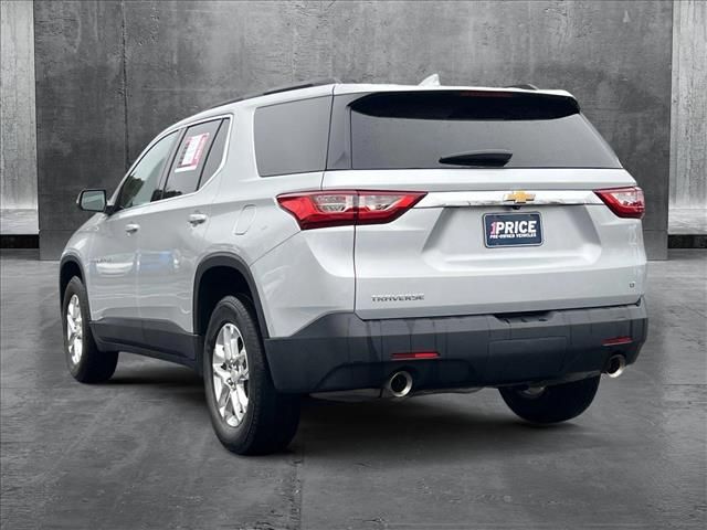 2021 Chevrolet Traverse LT Cloth