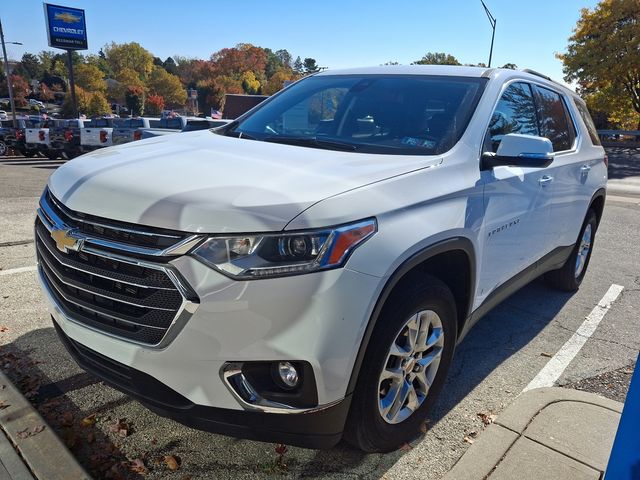 2021 Chevrolet Traverse LT Cloth