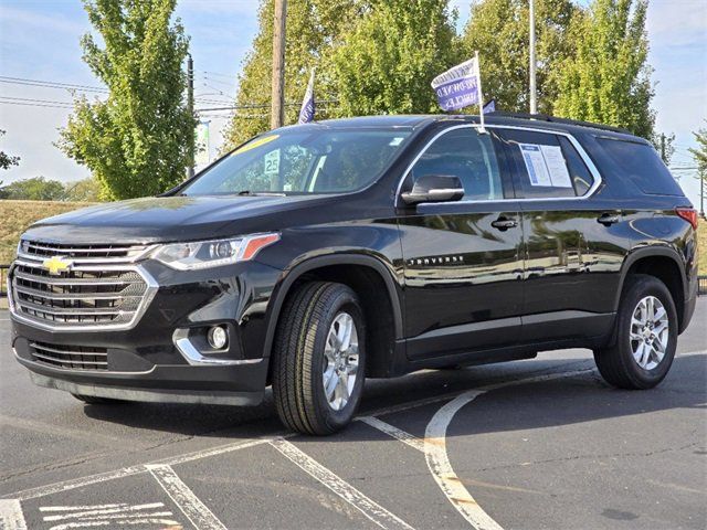 2021 Chevrolet Traverse LT Cloth