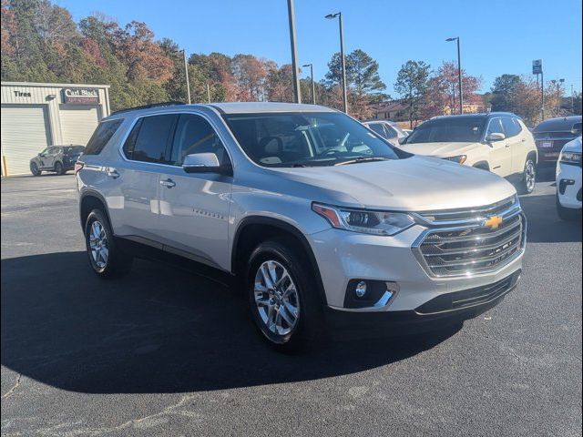 2021 Chevrolet Traverse LT Cloth