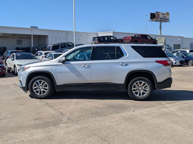 2021 Chevrolet Traverse LT Cloth