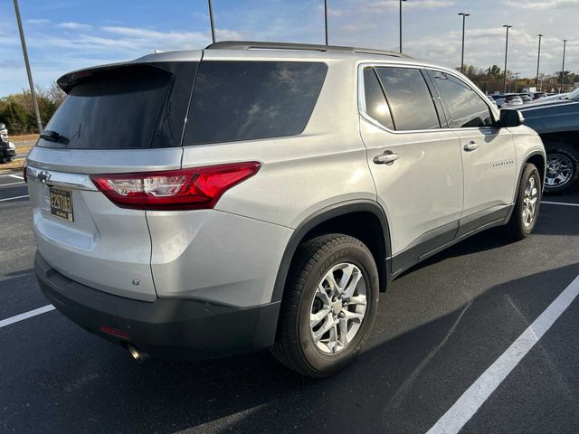 2021 Chevrolet Traverse LT Cloth