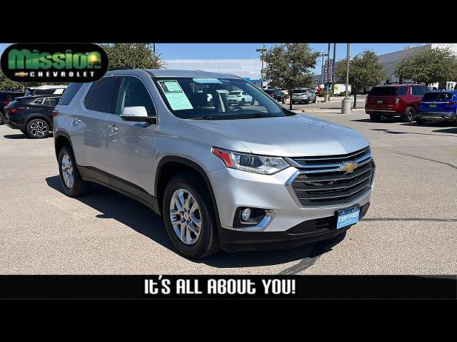 2021 Chevrolet Traverse LT Cloth