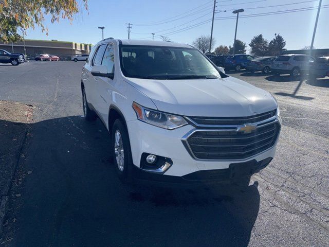 2021 Chevrolet Traverse LT Cloth