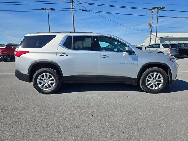 2021 Chevrolet Traverse LT Cloth