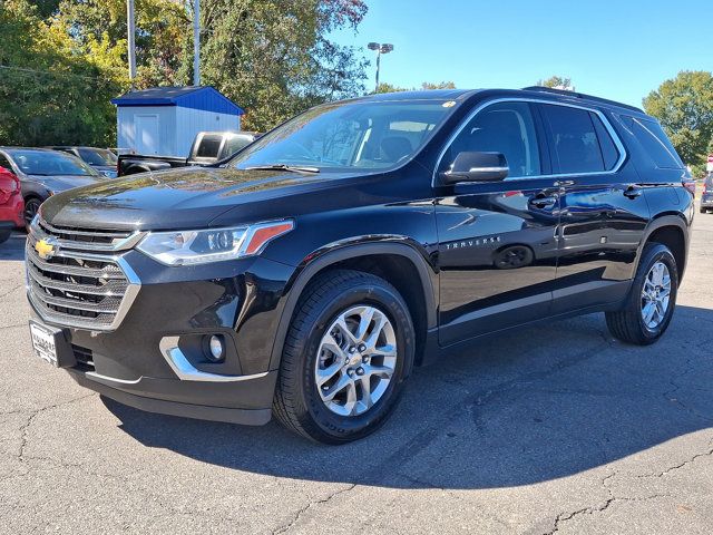 2021 Chevrolet Traverse LT Cloth