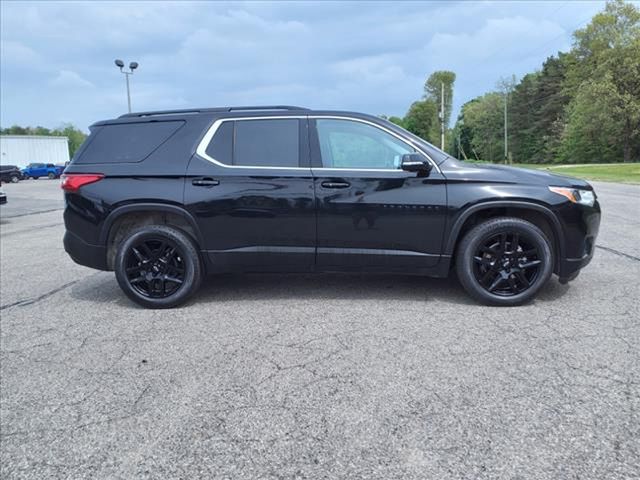 2021 Chevrolet Traverse LT Cloth