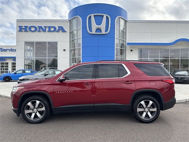 2021 Chevrolet Traverse LT Leather