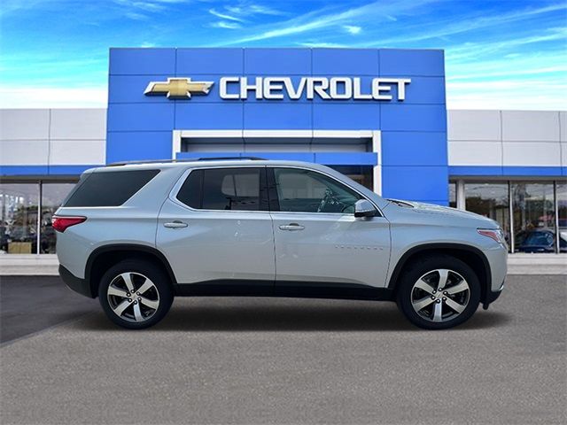 2021 Chevrolet Traverse LT Leather