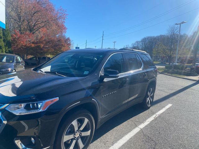 2021 Chevrolet Traverse LT Leather