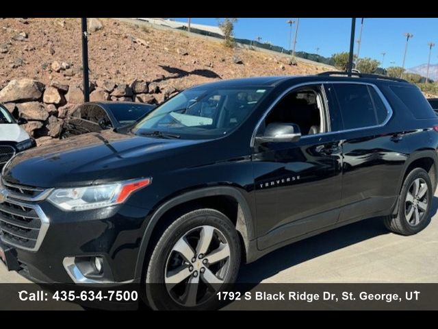 2021 Chevrolet Traverse LT Leather