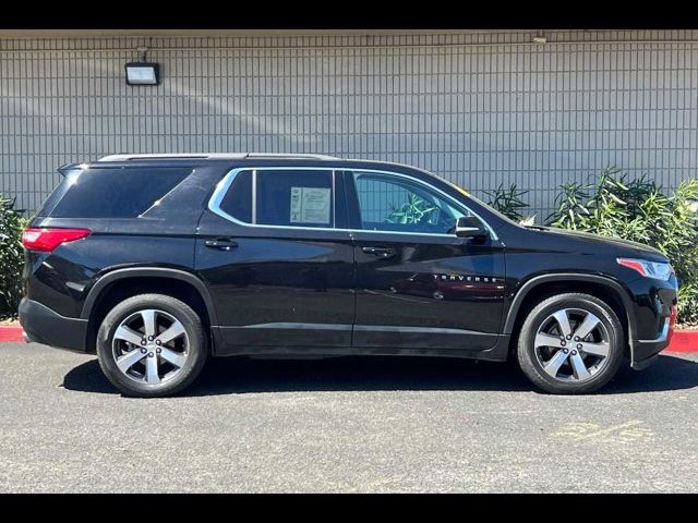 2021 Chevrolet Traverse LT Leather