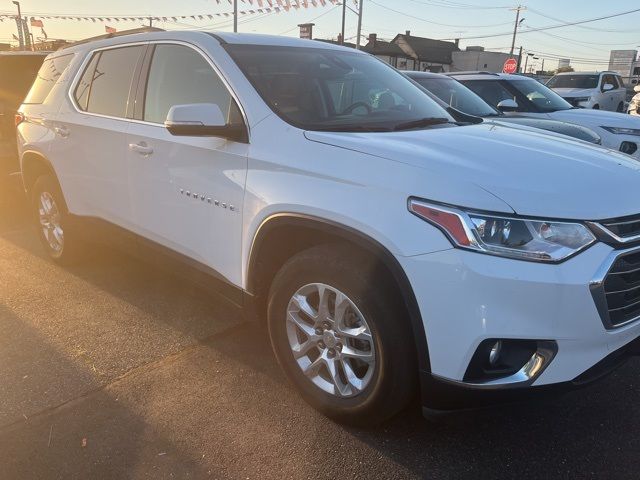 2021 Chevrolet Traverse LT Leather