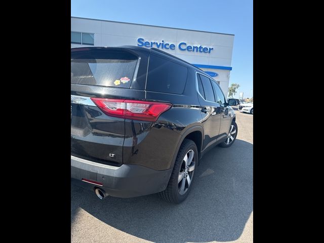 2021 Chevrolet Traverse LT Leather