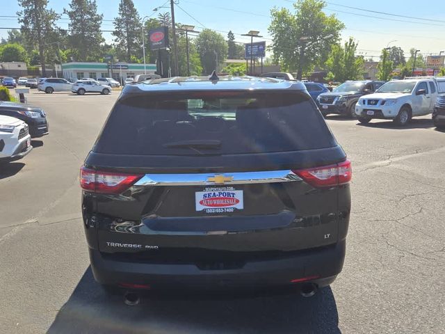 2021 Chevrolet Traverse LT Leather