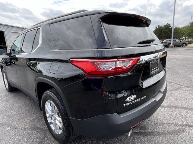 2021 Chevrolet Traverse LT Leather