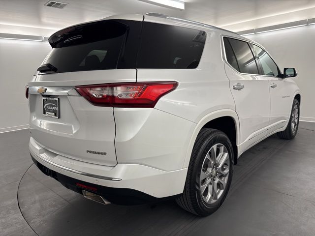 2021 Chevrolet Traverse Premier