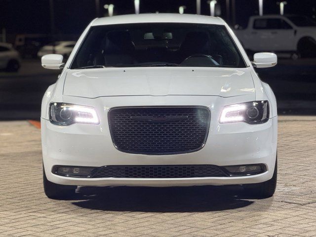 2021 Chrysler 300 300S