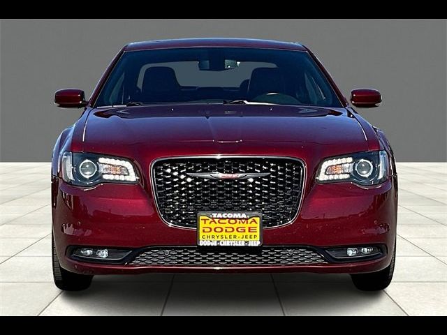 2021 Chrysler 300 300S