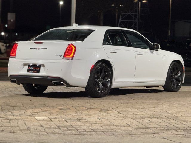 2021 Chrysler 300 300S