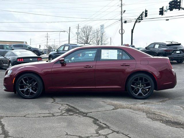 2021 Chrysler 300 300S