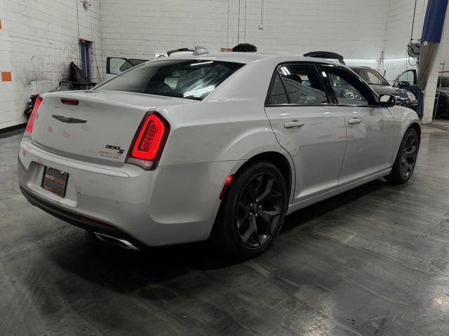 2021 Chrysler 300 300S