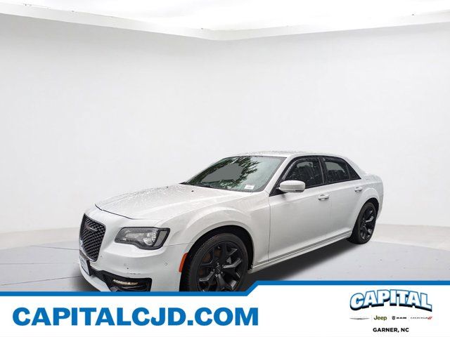 2021 Chrysler 300 300S