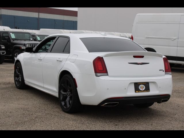 2021 Chrysler 300 300S