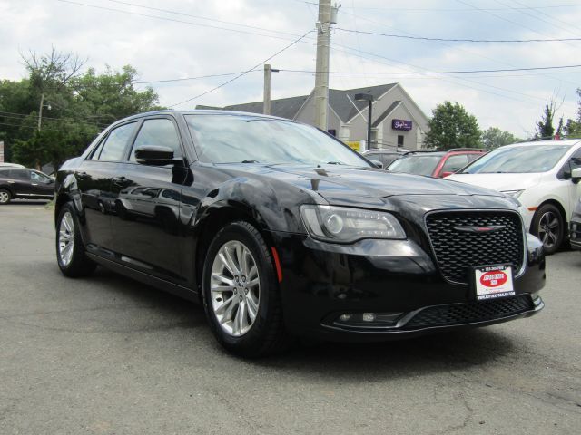 2021 Chrysler 300 300S