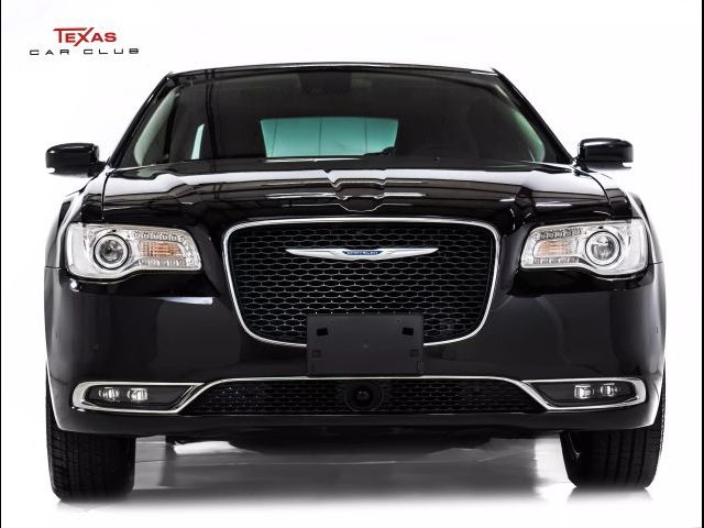 2021 Chrysler 300 Touring L