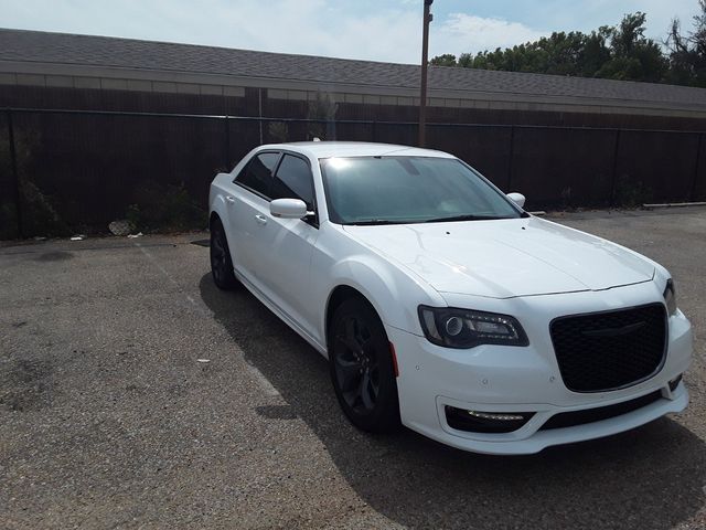 2021 Chrysler 300 Touring L