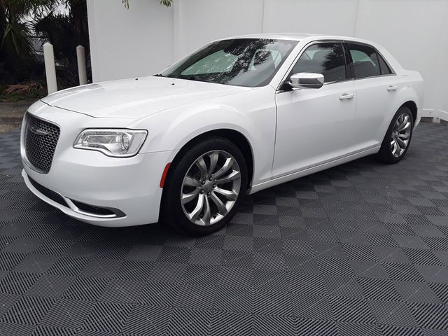 2021 Chrysler 300 Touring