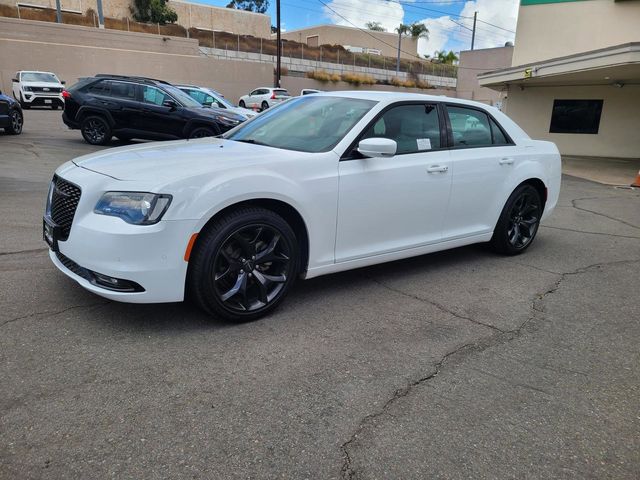 2021 Chrysler 300 300S