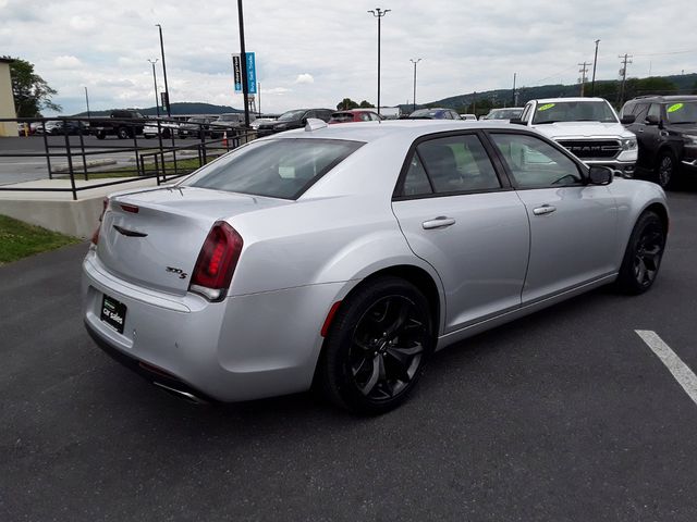 2021 Chrysler 300 300S