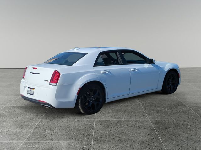 2021 Chrysler 300 300S