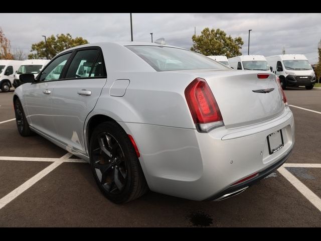 2021 Chrysler 300 300S