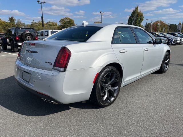 2021 Chrysler 300 300S