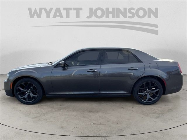 2021 Chrysler 300 300S