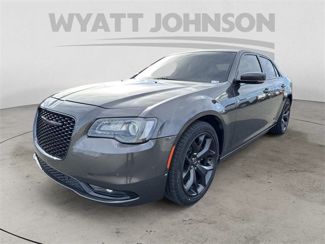 2021 Chrysler 300 300S