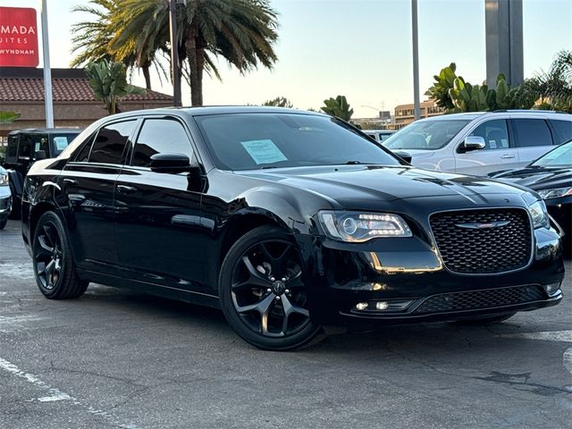 2021 Chrysler 300 300S