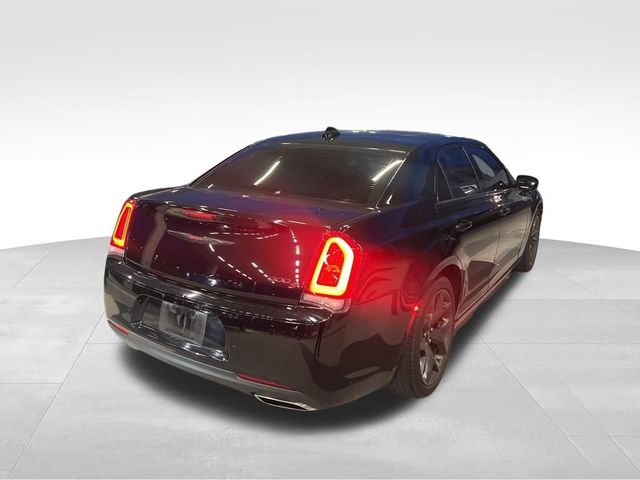 2021 Chrysler 300 300S