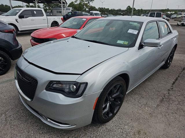 2021 Chrysler 300 300S