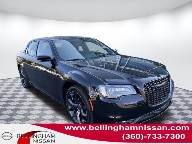 2021 Chrysler 300 300S