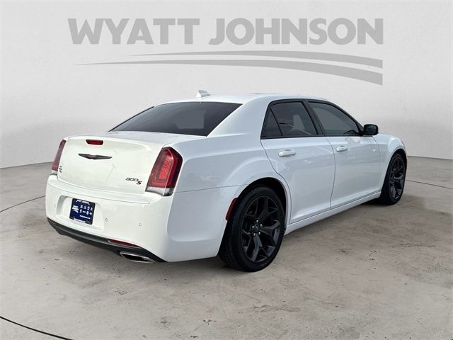 2021 Chrysler 300 300S