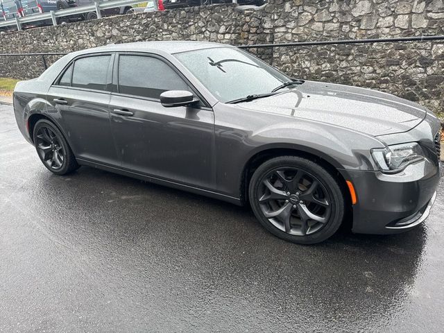 2021 Chrysler 300 300S