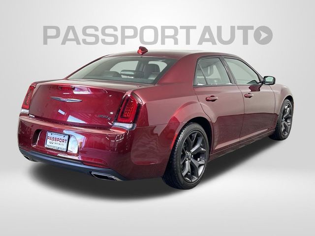 2021 Chrysler 300 300S