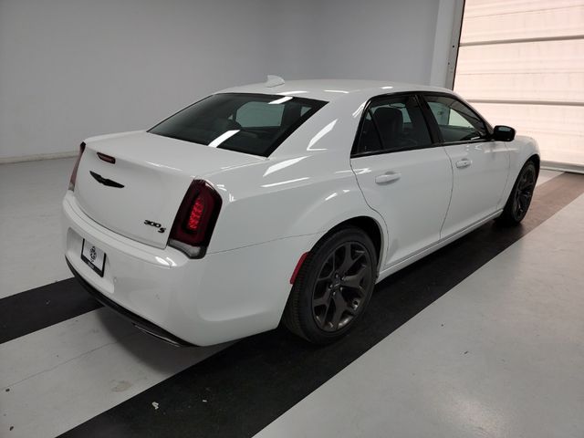 2021 Chrysler 300 300S