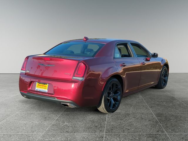 2021 Chrysler 300 300S