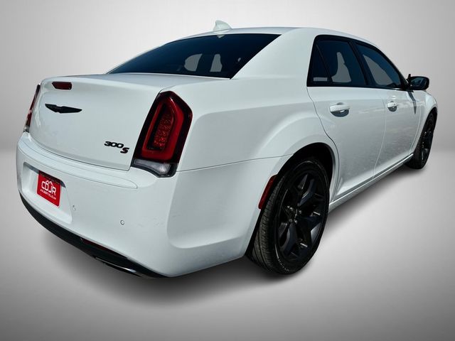 2021 Chrysler 300 300S